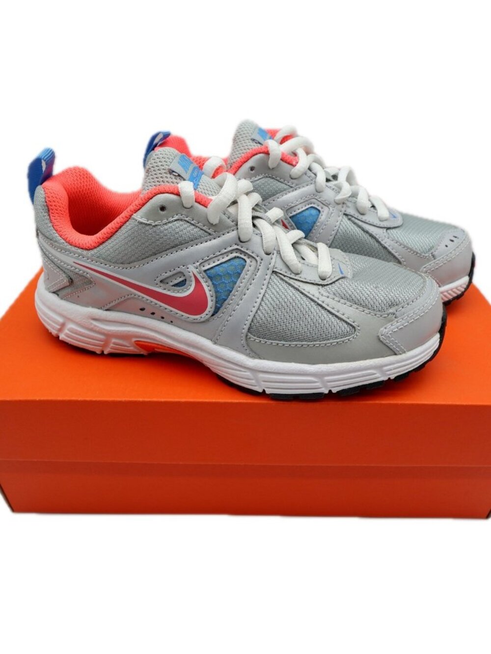 Nike Dart 9 Running Shoes Kids 13C Silver Pink Mesh Athletic 443393-007 New